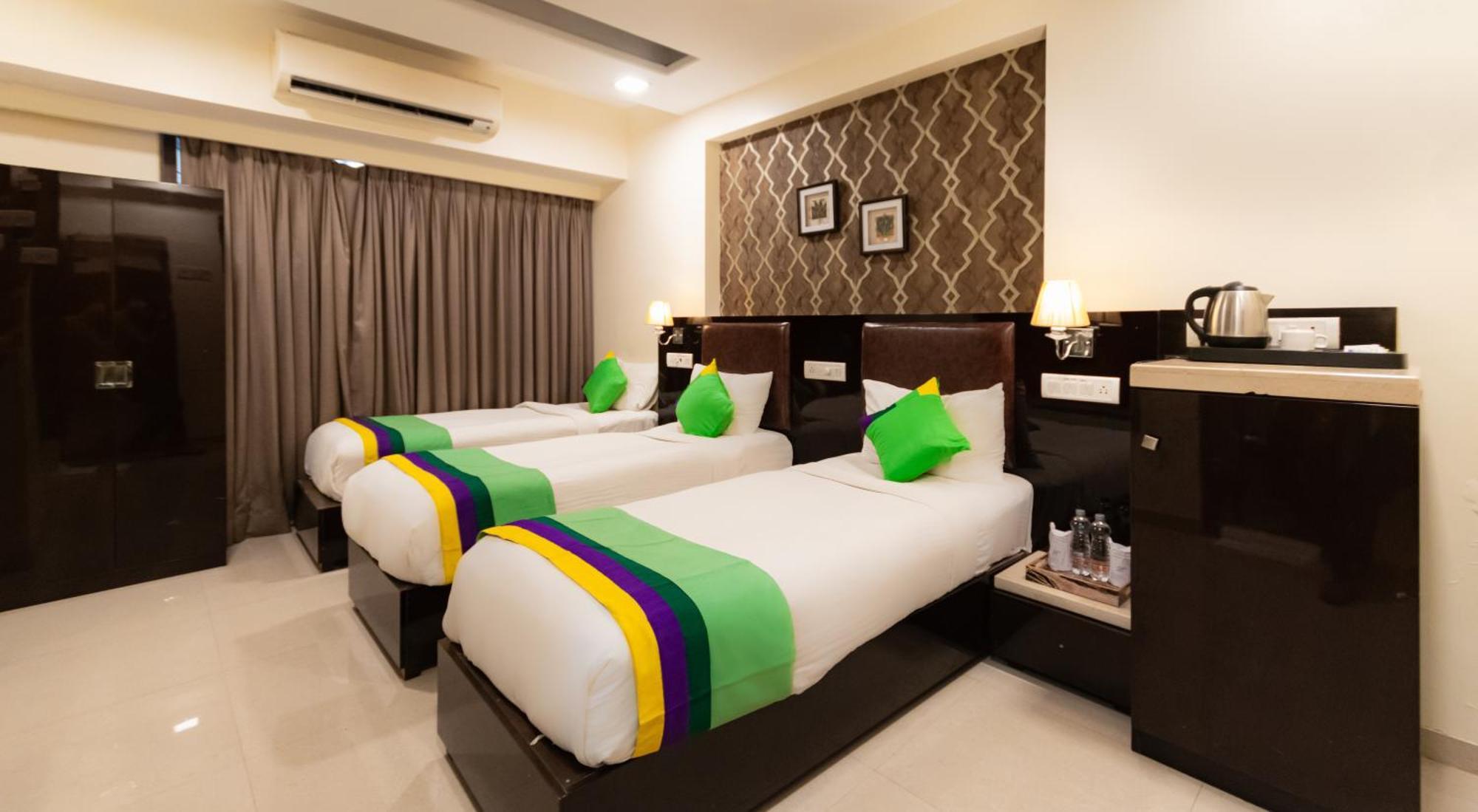 แฟ็บโฮเต็ล ไลบา เรซิเดนซี Hotel มุมไบ ภายนอก รูปภาพ