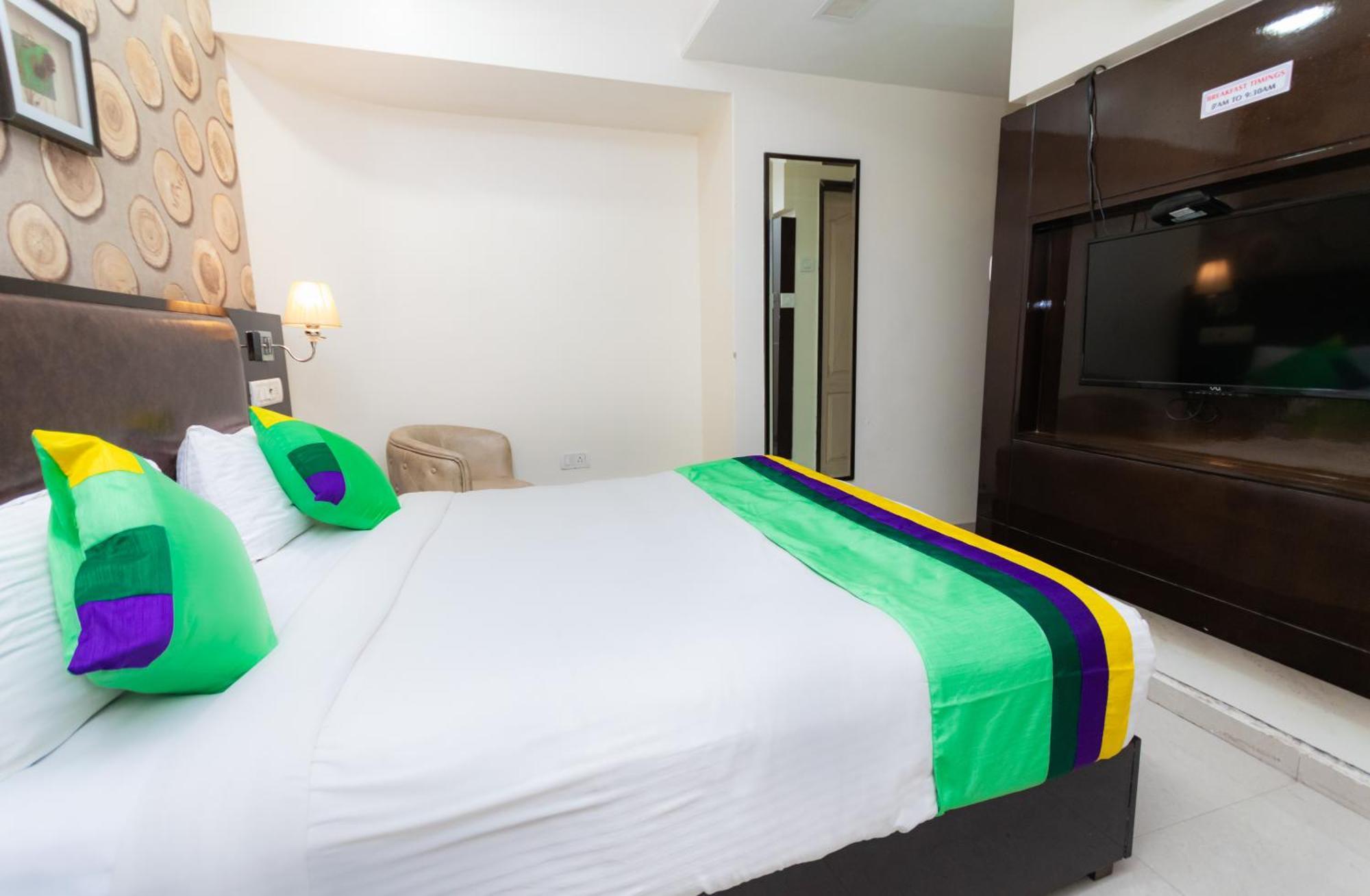 แฟ็บโฮเต็ล ไลบา เรซิเดนซี Hotel มุมไบ ภายนอก รูปภาพ