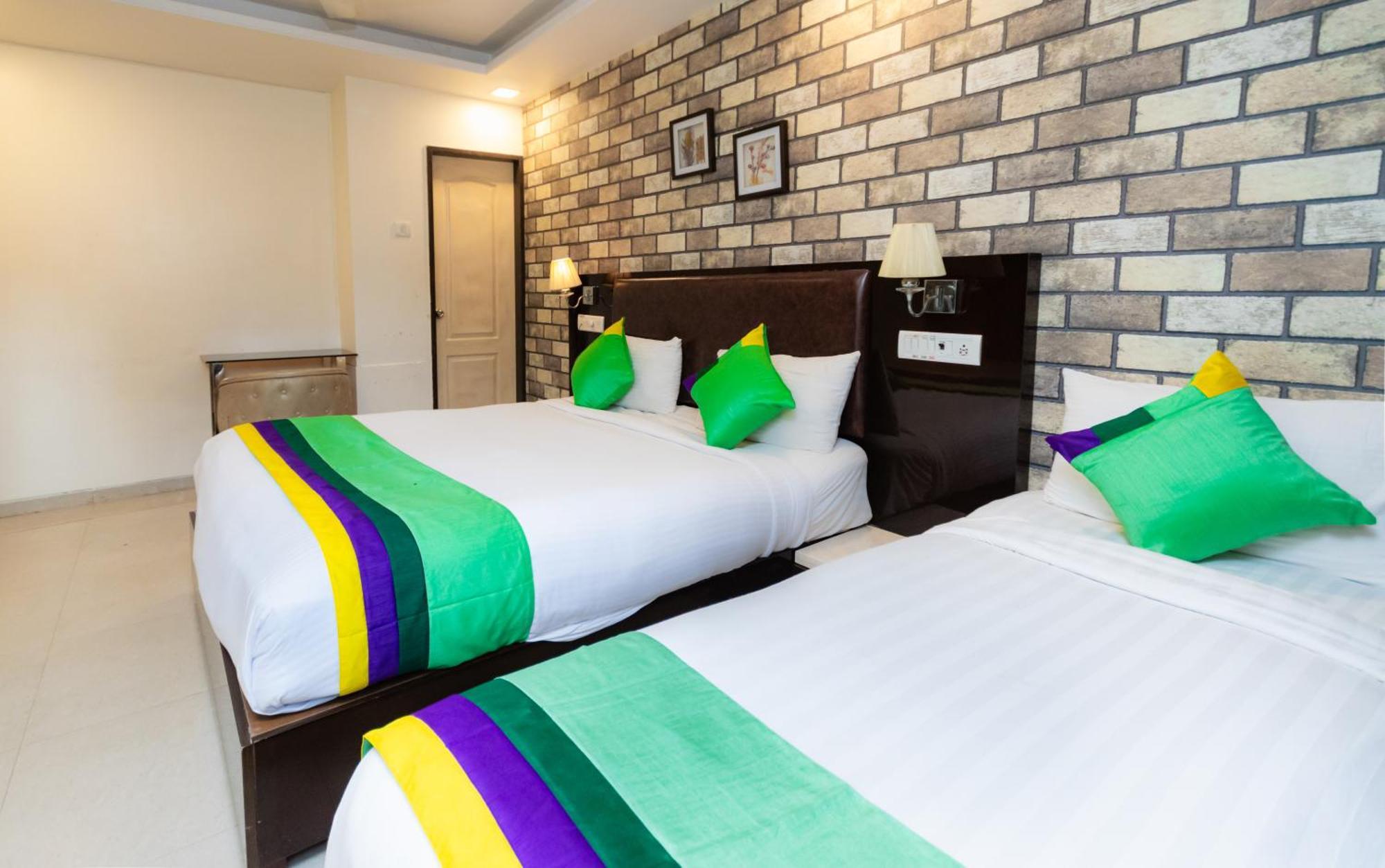 แฟ็บโฮเต็ล ไลบา เรซิเดนซี Hotel มุมไบ ภายนอก รูปภาพ