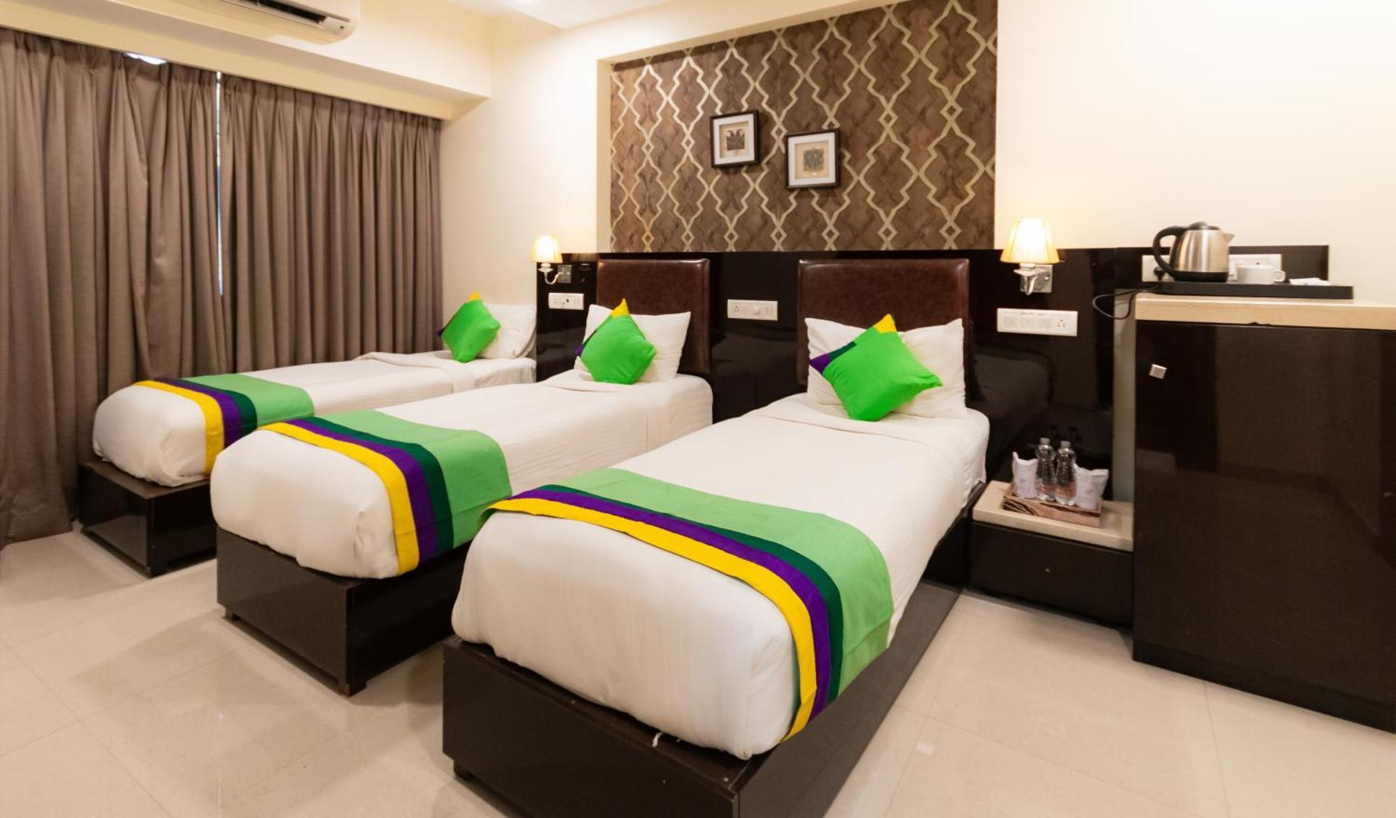 แฟ็บโฮเต็ล ไลบา เรซิเดนซี Hotel มุมไบ ภายนอก รูปภาพ