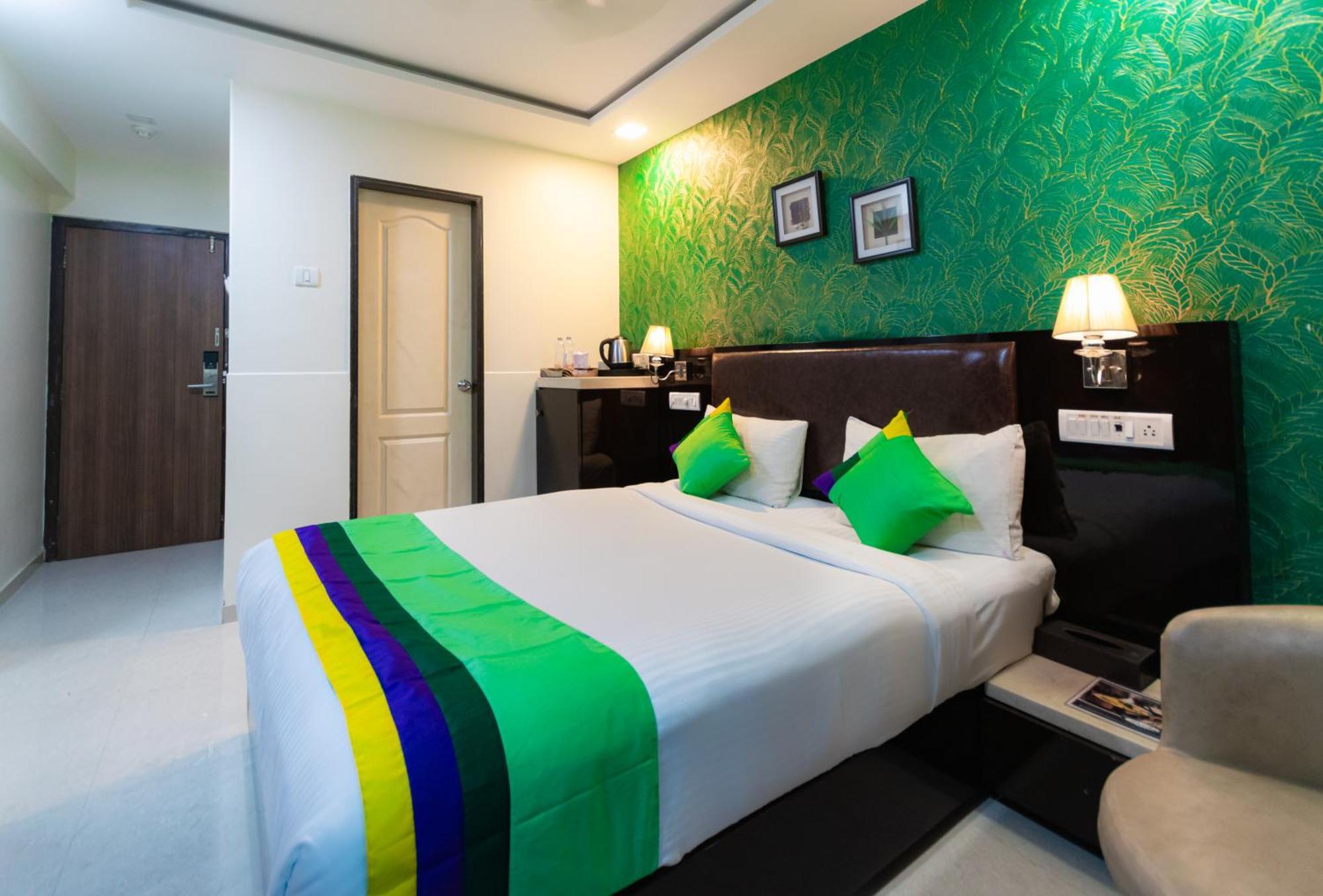 แฟ็บโฮเต็ล ไลบา เรซิเดนซี Hotel มุมไบ ภายนอก รูปภาพ