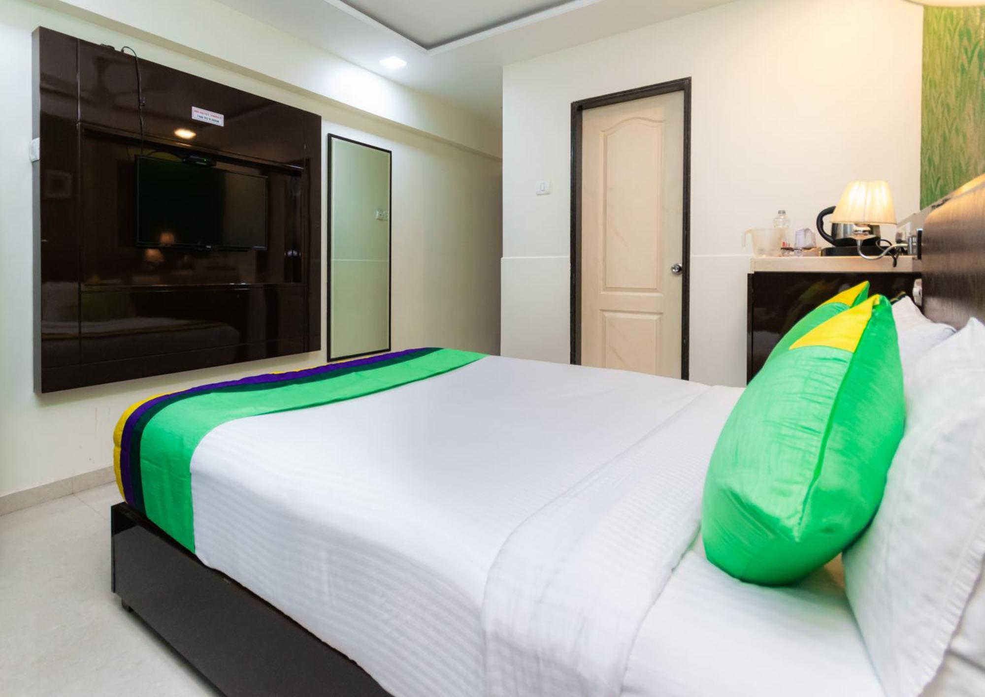 แฟ็บโฮเต็ล ไลบา เรซิเดนซี Hotel มุมไบ ภายนอก รูปภาพ