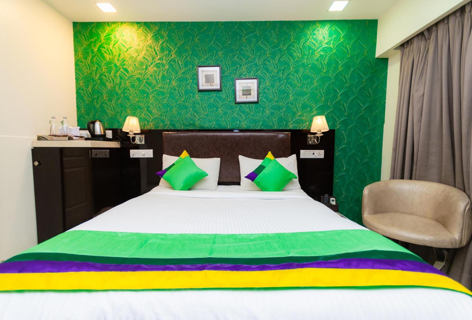 แฟ็บโฮเต็ล ไลบา เรซิเดนซี Hotel มุมไบ ภายนอก รูปภาพ